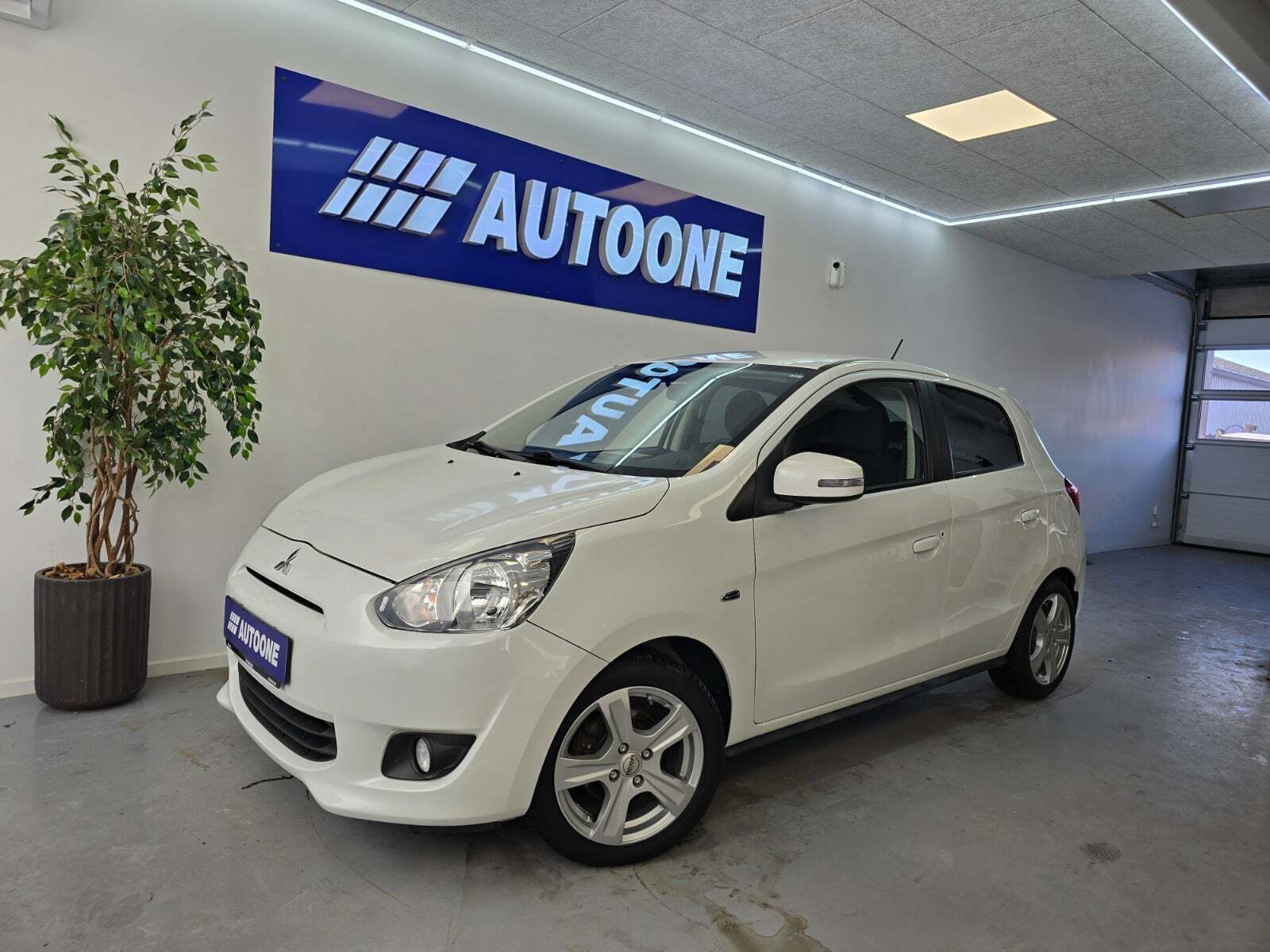 Mitsubishi Space Star 1,2 Intense CVT