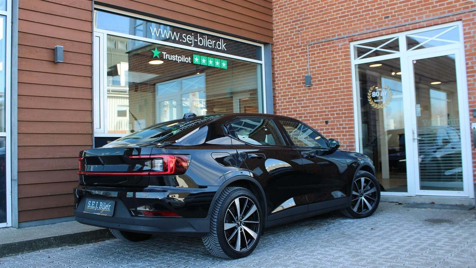 Sort Polestar 2 fra 2022