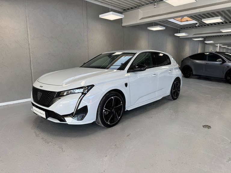 Peugeot E-308 EL First Edition 156HK 5d Aut.