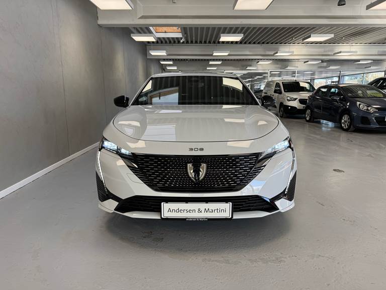 Peugeot E-308 EL First Edition 156HK 5d Aut.