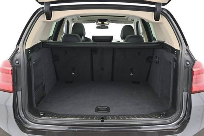 Sort BMW iX3 fra 2021