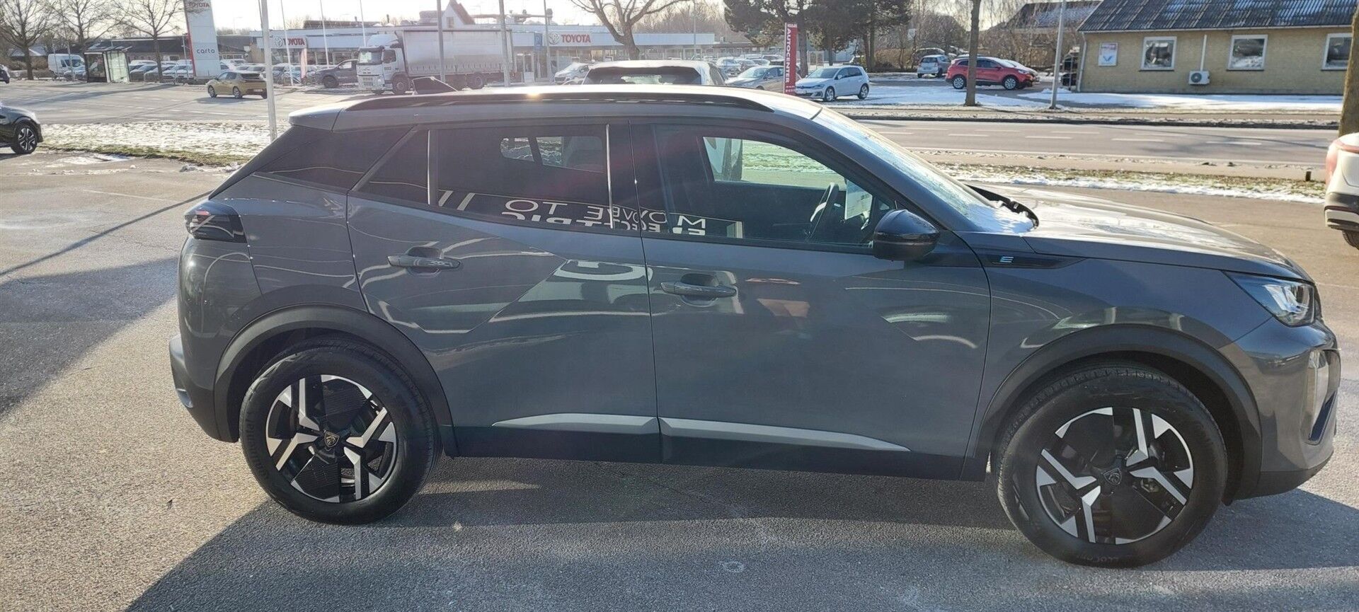 Peugeot e-2008 EL Allure 156HK 5d Aut.