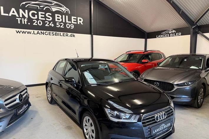 Sort Audi A1 fra 2016