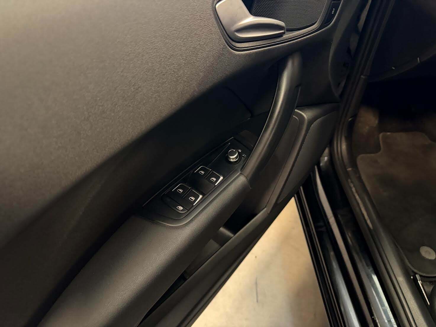 Sort Audi A1 fra 2016