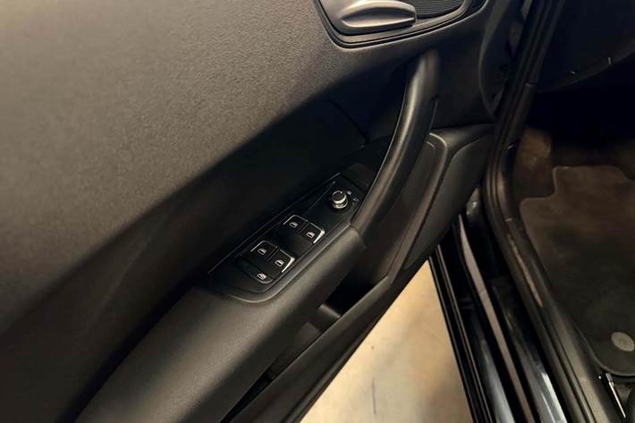 Sort Audi A1 fra 2016