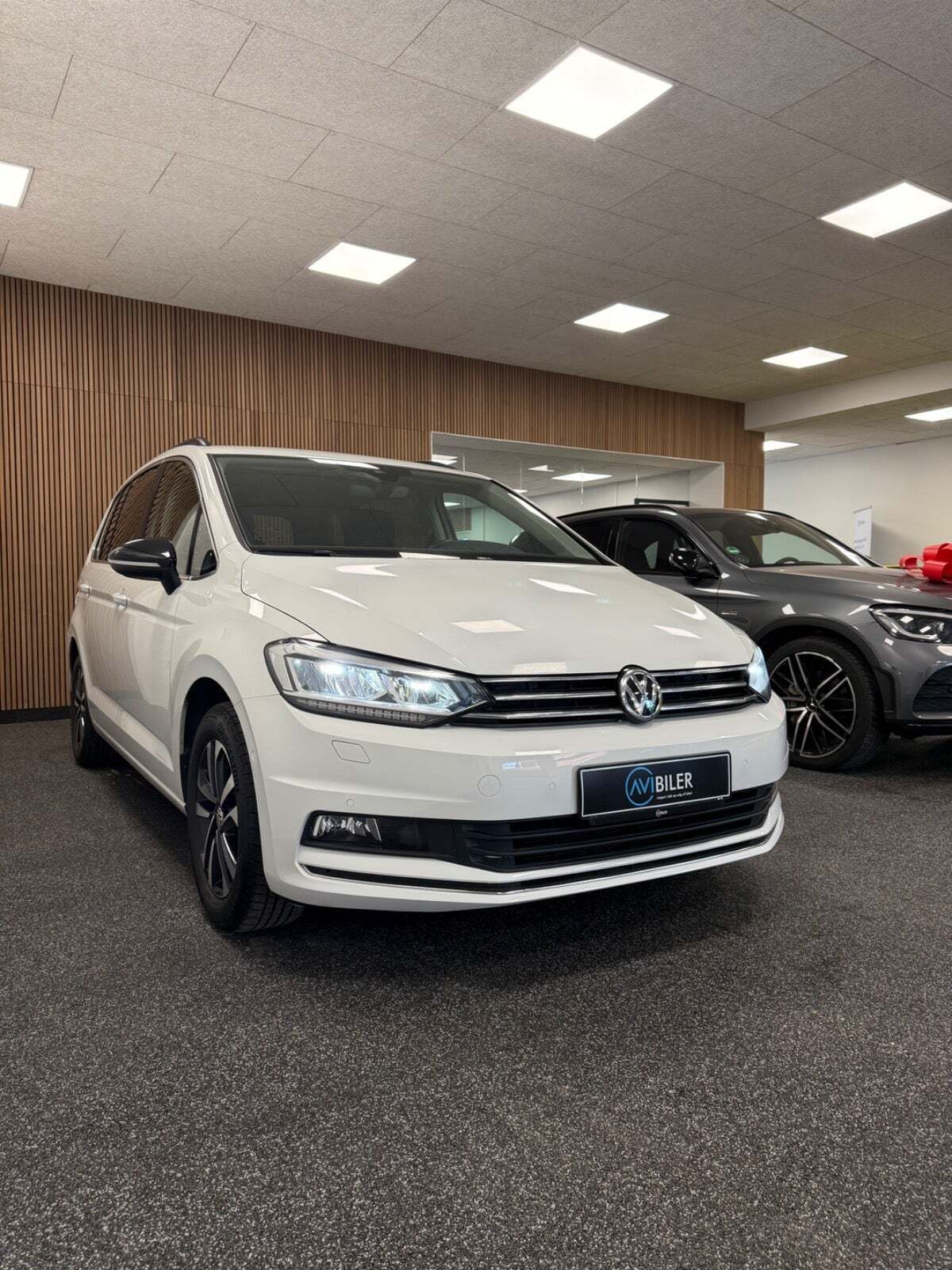 VW Touran 1,6 TDi 115 IQ.Drive DSG 7prs