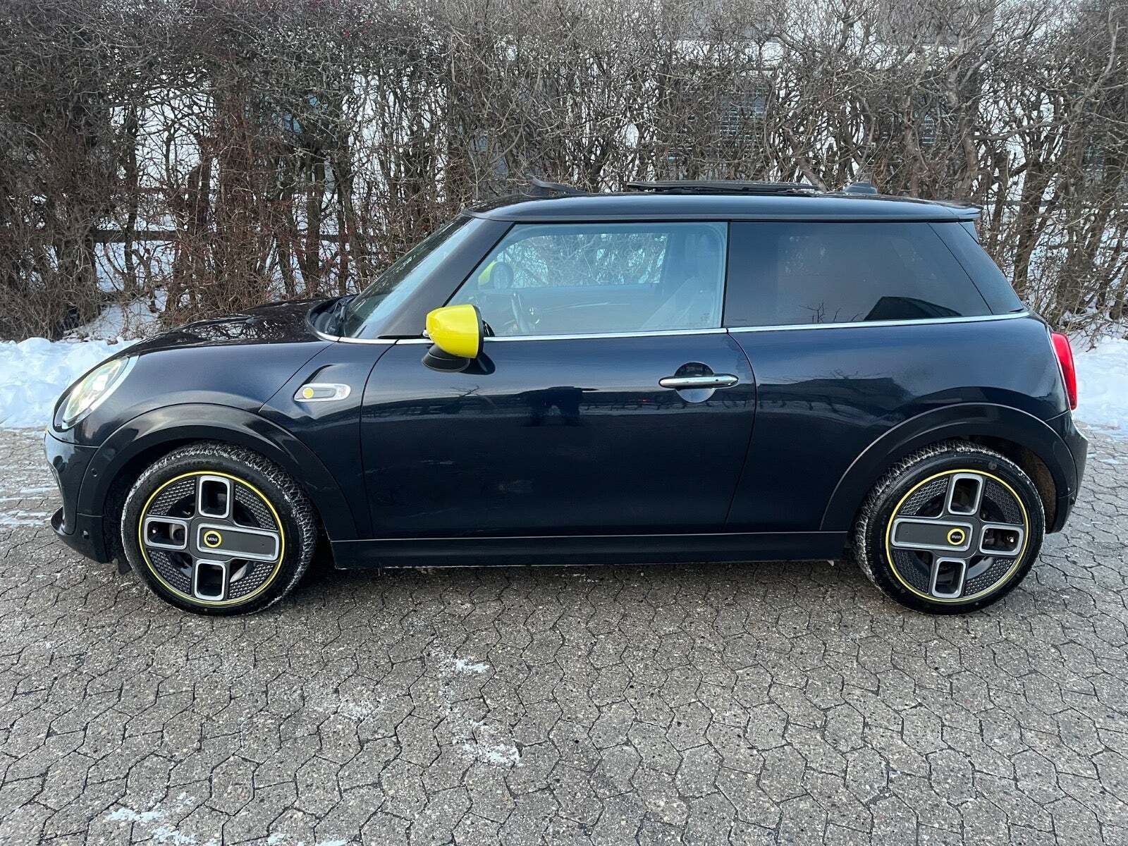 Mini Cooper SE Yours