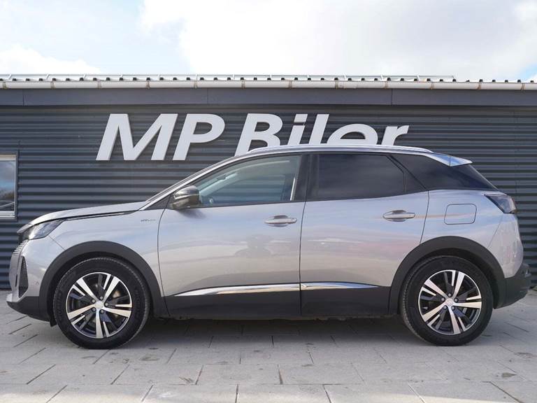 Peugeot 3008 1,6 Hybrid First Selection EAT8