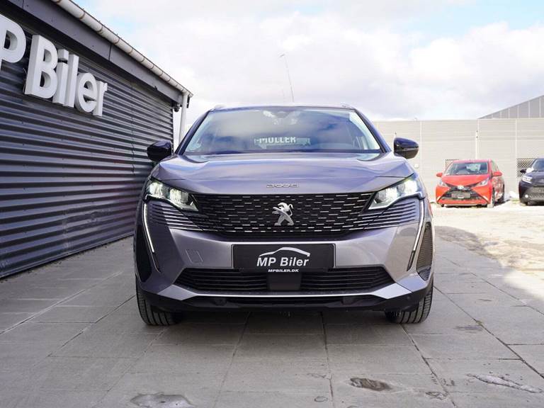 Peugeot 3008 1,6 Hybrid First Selection EAT8
