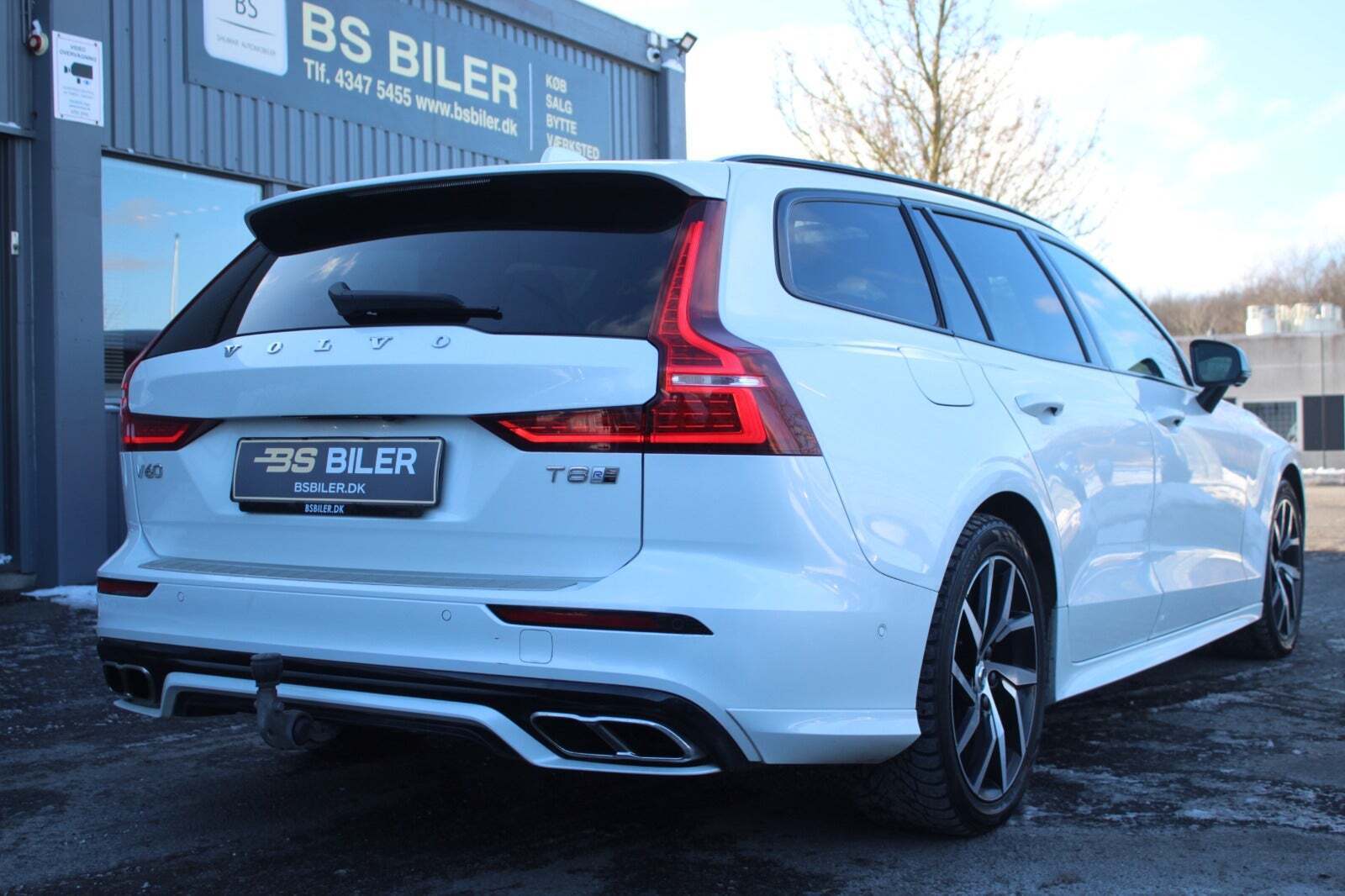 Volvo V60 2,0 T8 ReCharge R-Design aut. AWD