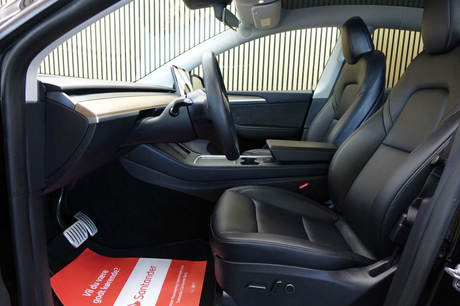 Tesla Model Y Performance AWD