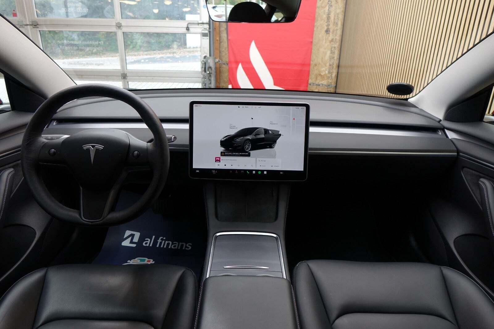 Tesla Model 3 Standard Range+ RWD