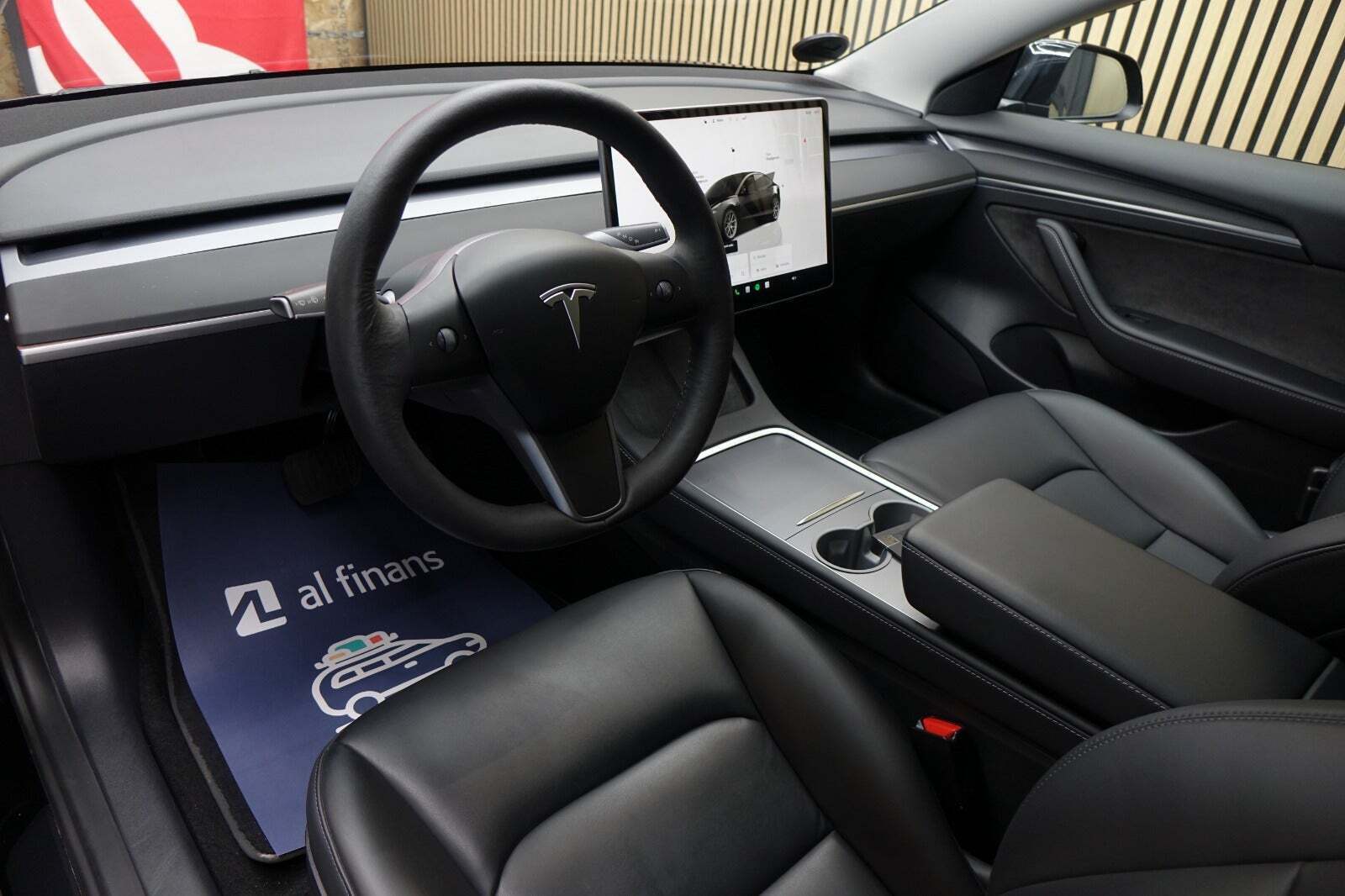 Tesla Model 3 Standard Range+ RWD