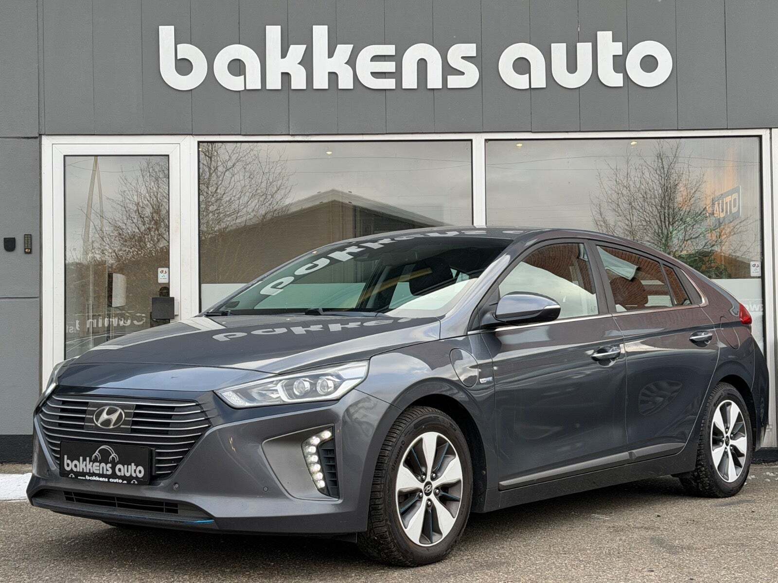 Hyundai Ioniq 1,6 PHEV Trend DCT