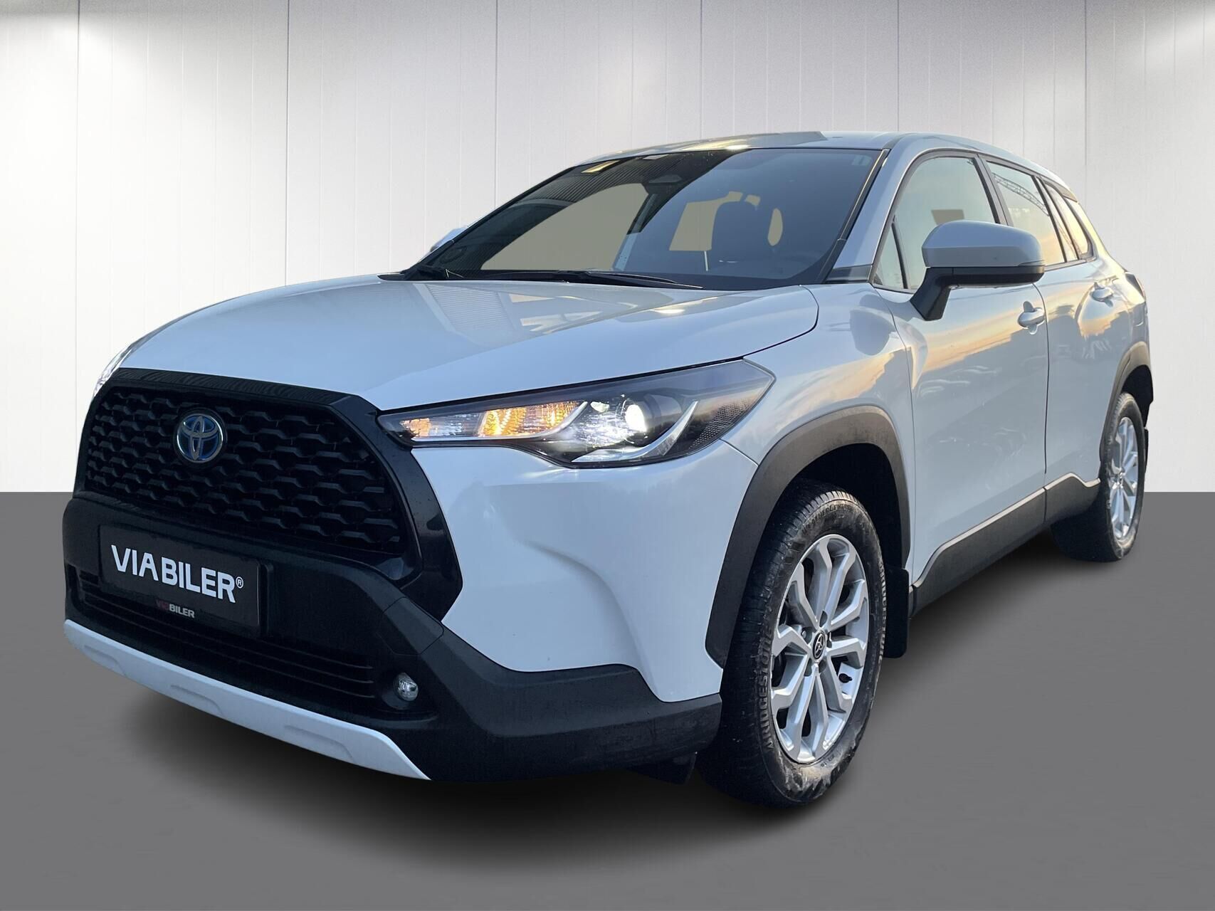 Toyota Corolla Cross 2,0 Hybrid Active E-CVT 197HK 5d Aut.