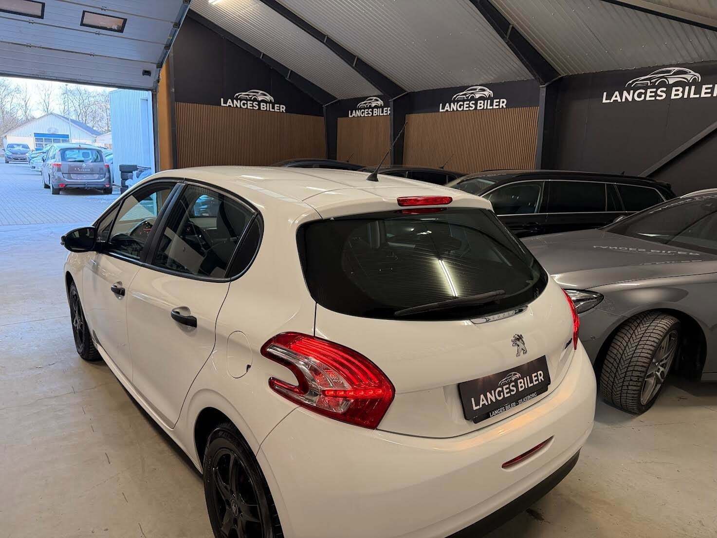 Peugeot 208 1,0 VTi 68 Access