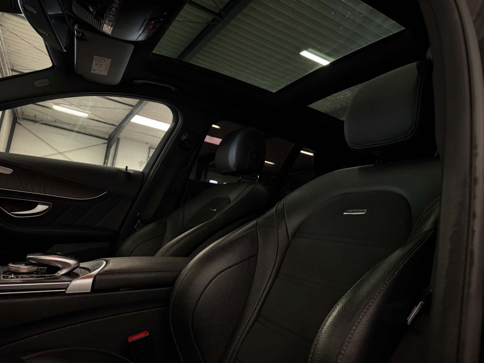 Mercedes C63 4,0 AMG stc. aut.