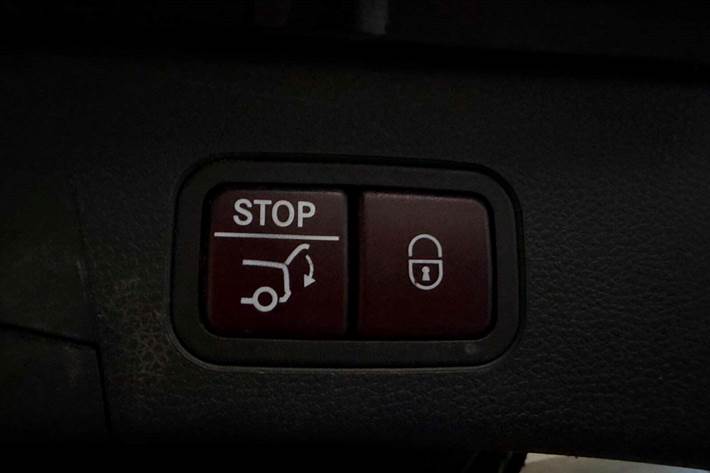 Sort Mercedes C63 fra 2016