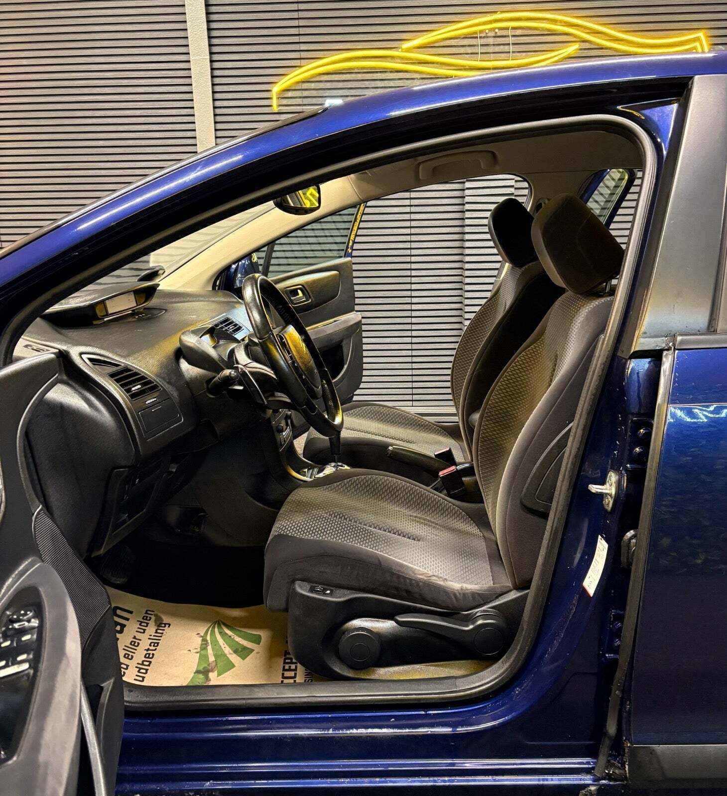 Citroën C4 1,6 HDi 109 Seduction E6G