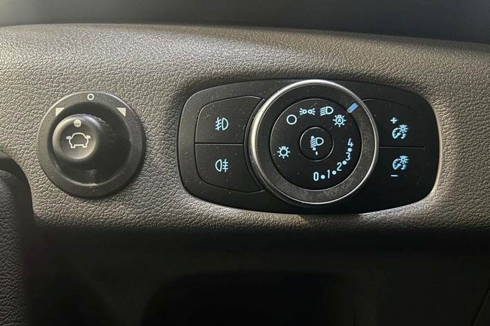 Hvid Ford Transit 350 L2 Van fra 2024