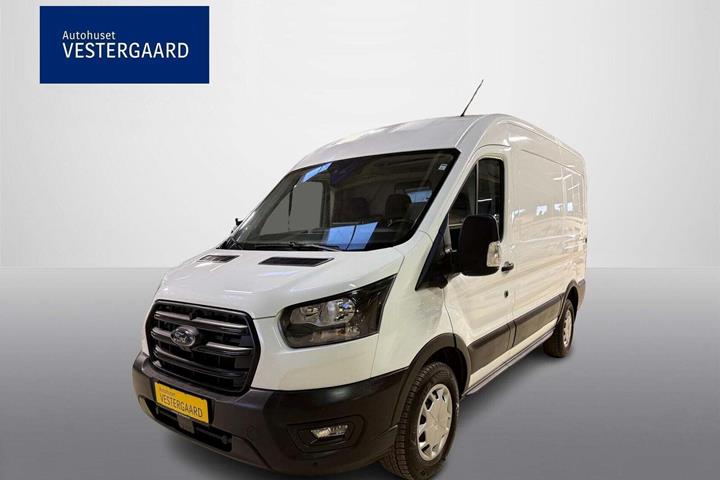 Hvid Ford Transit 350 L2 Van fra 2024 set udefra