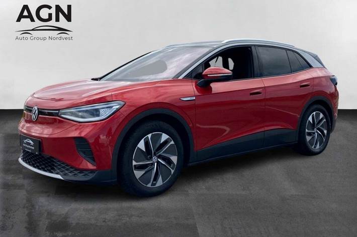 Rød VW ID.4 fra 2025 set udefra