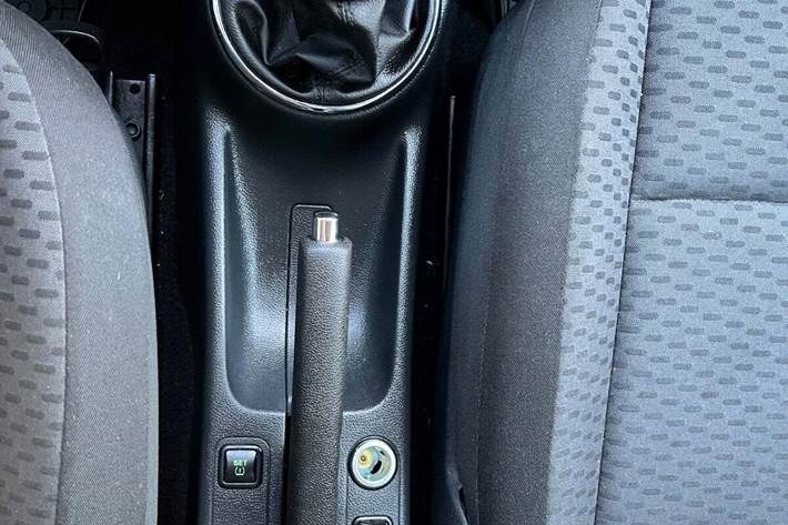 Grå Skoda Fabia fra 2015