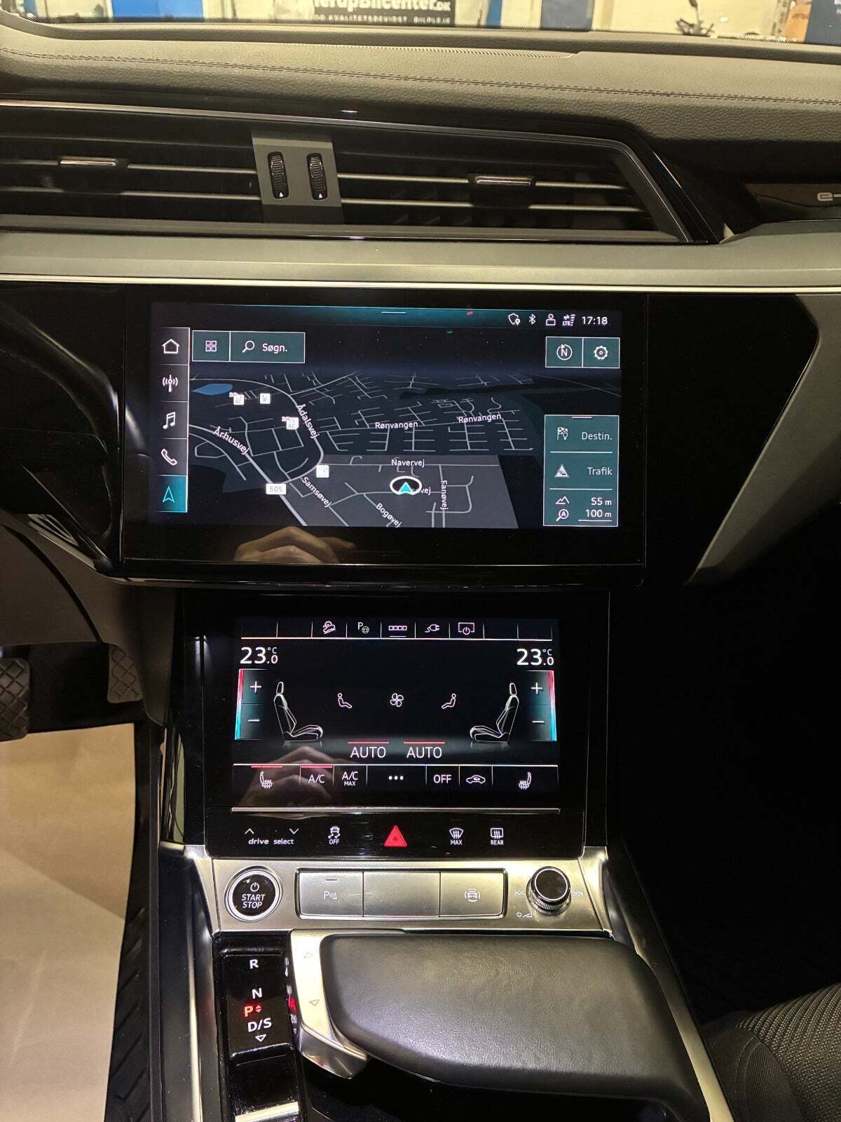 Blå Audi e-tron fra 2022