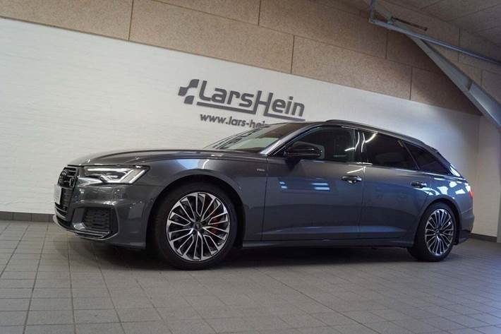 Grå Audi A6 fra 2021