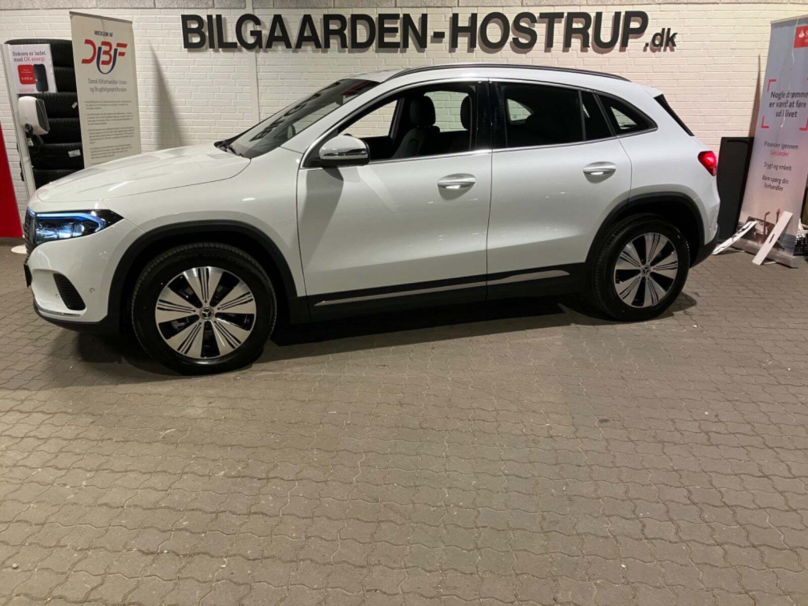 Mercedes EQA300 Progressive 4Matic