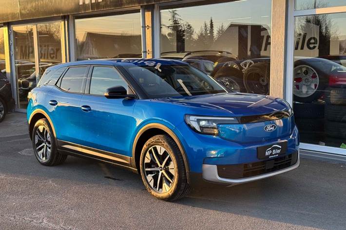 Blå Ford Explorer fra 2024