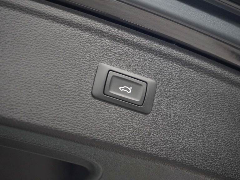 Audi Q5 50 TFSi e Prestige quattro S-tr.