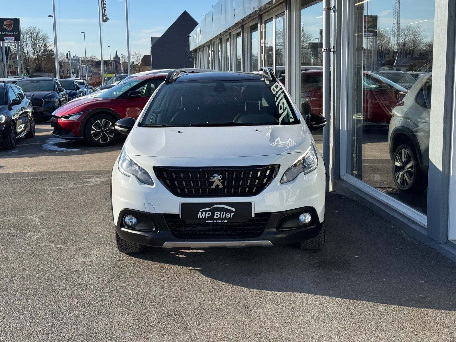 Hvid Peugeot 2008 fra 2019