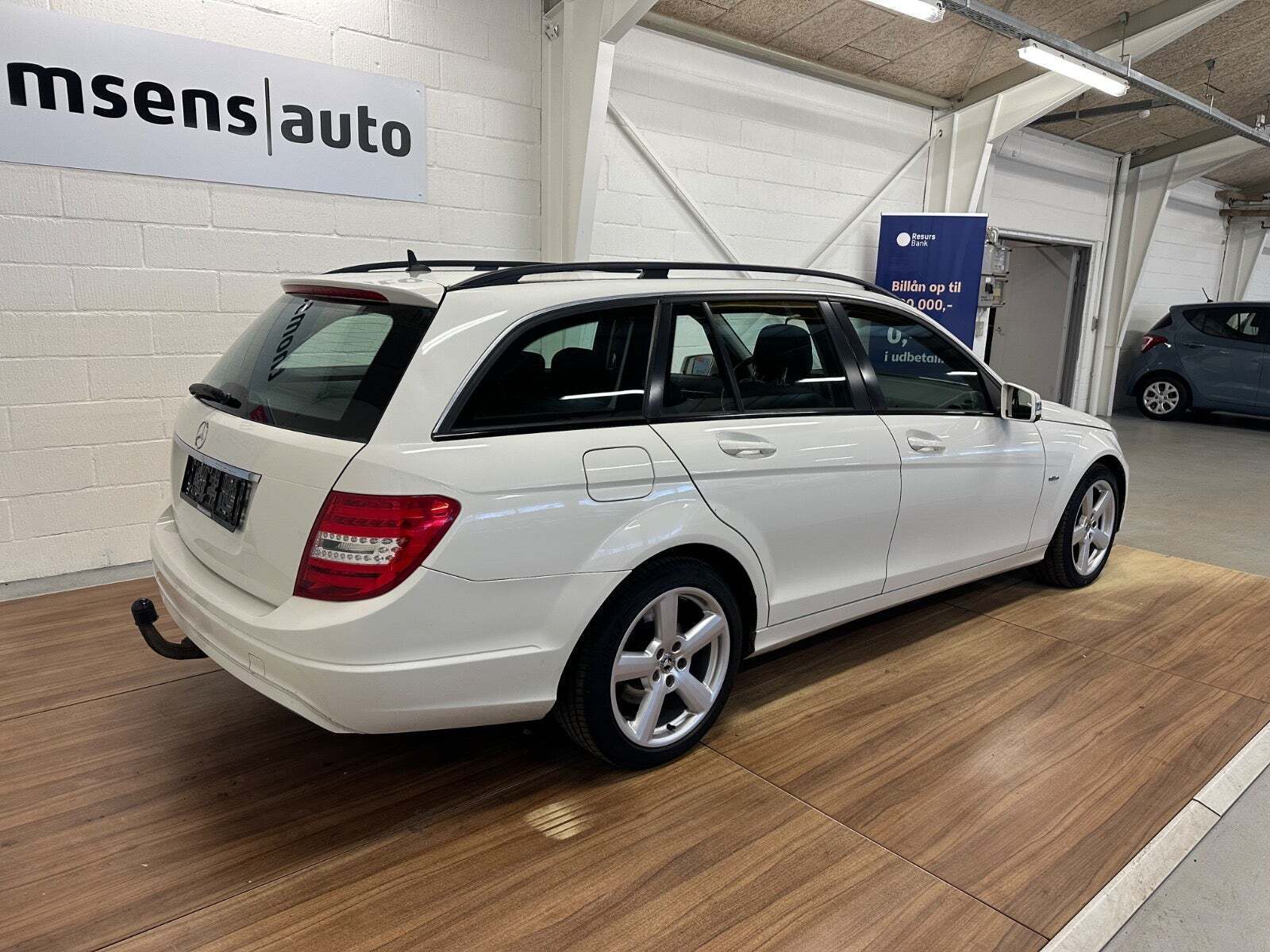 Mercedes C220 2,2 CDi Elegance stc. aut. BE