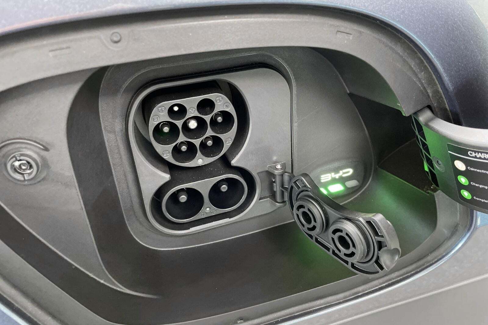 Blå BYD Sealion 7 fra 2025