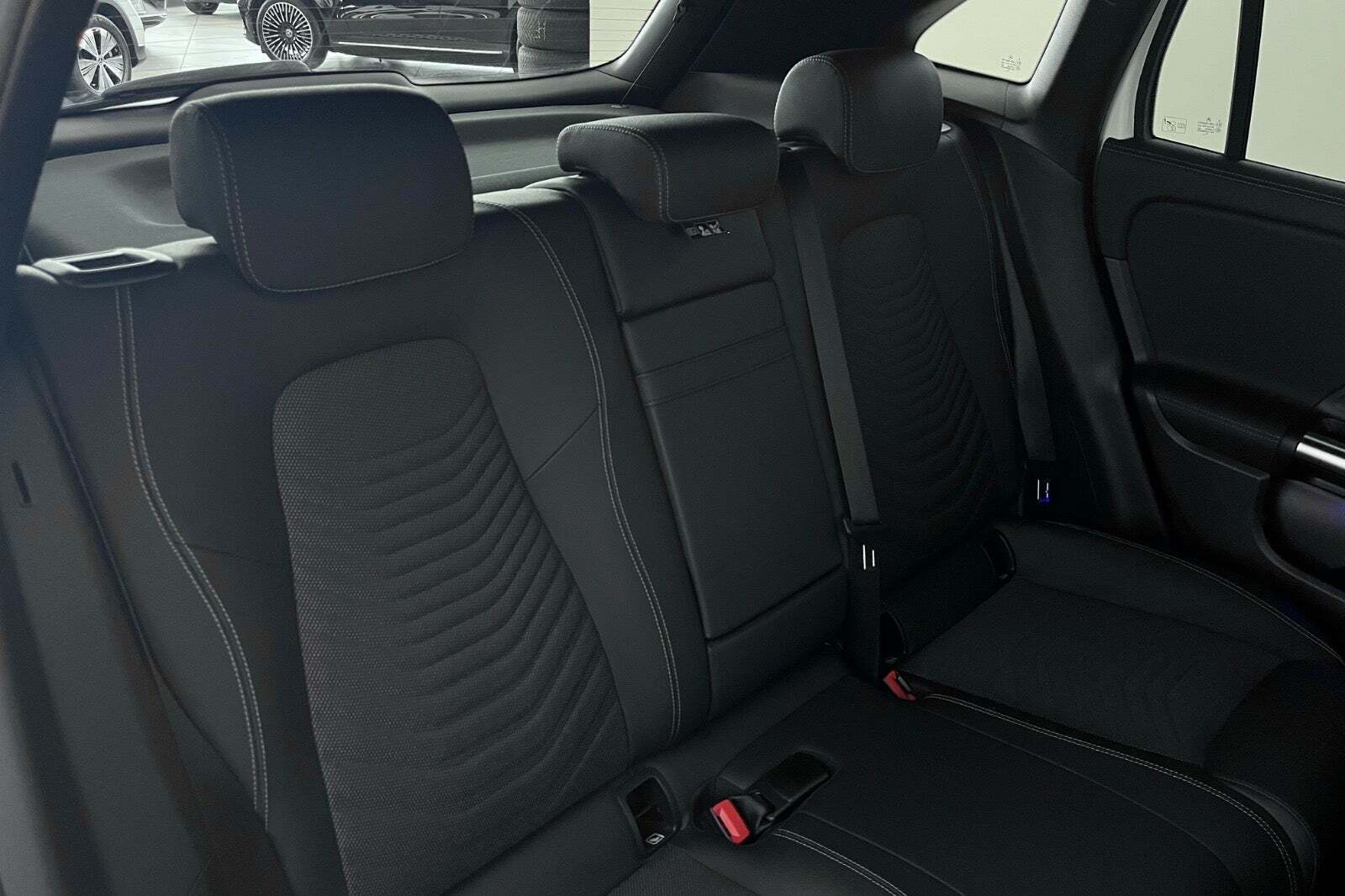 Mercedes EQA300 Progressive 4Matic