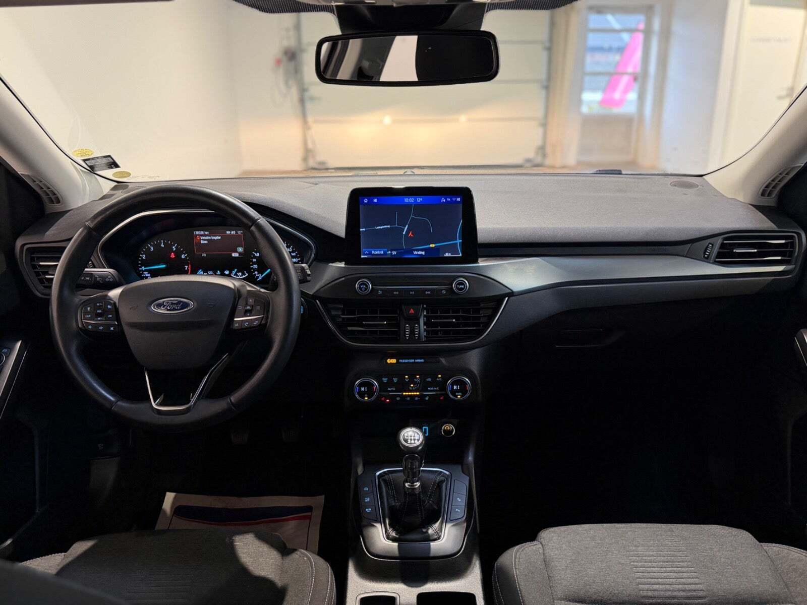 Grå Ford Focus fra 2019