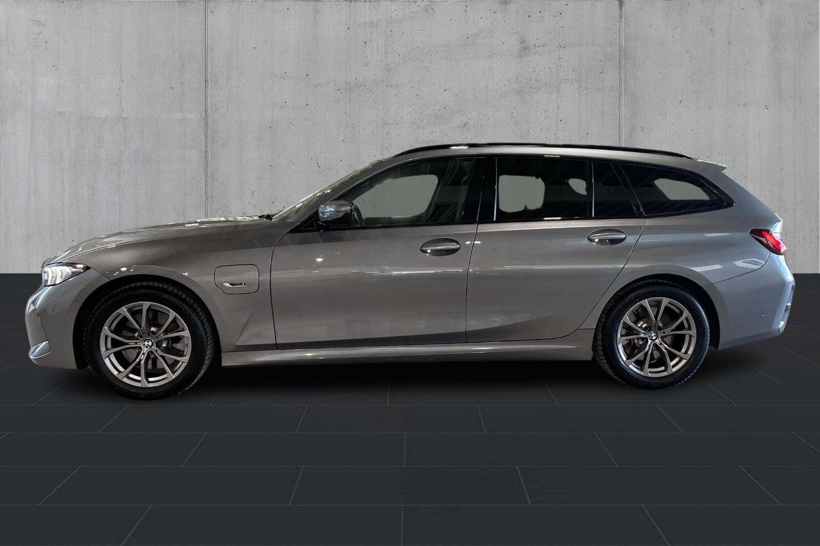 BMW 320e 2,0 Touring M-Sport aut.