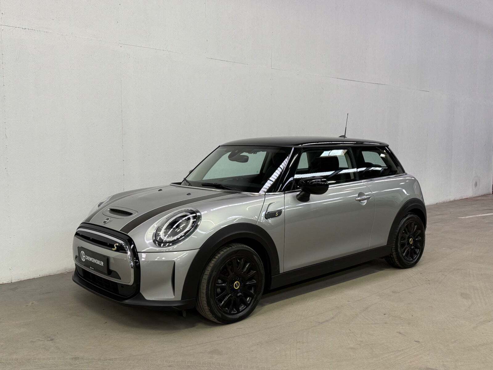 Mini Cooper SE Classic Trim