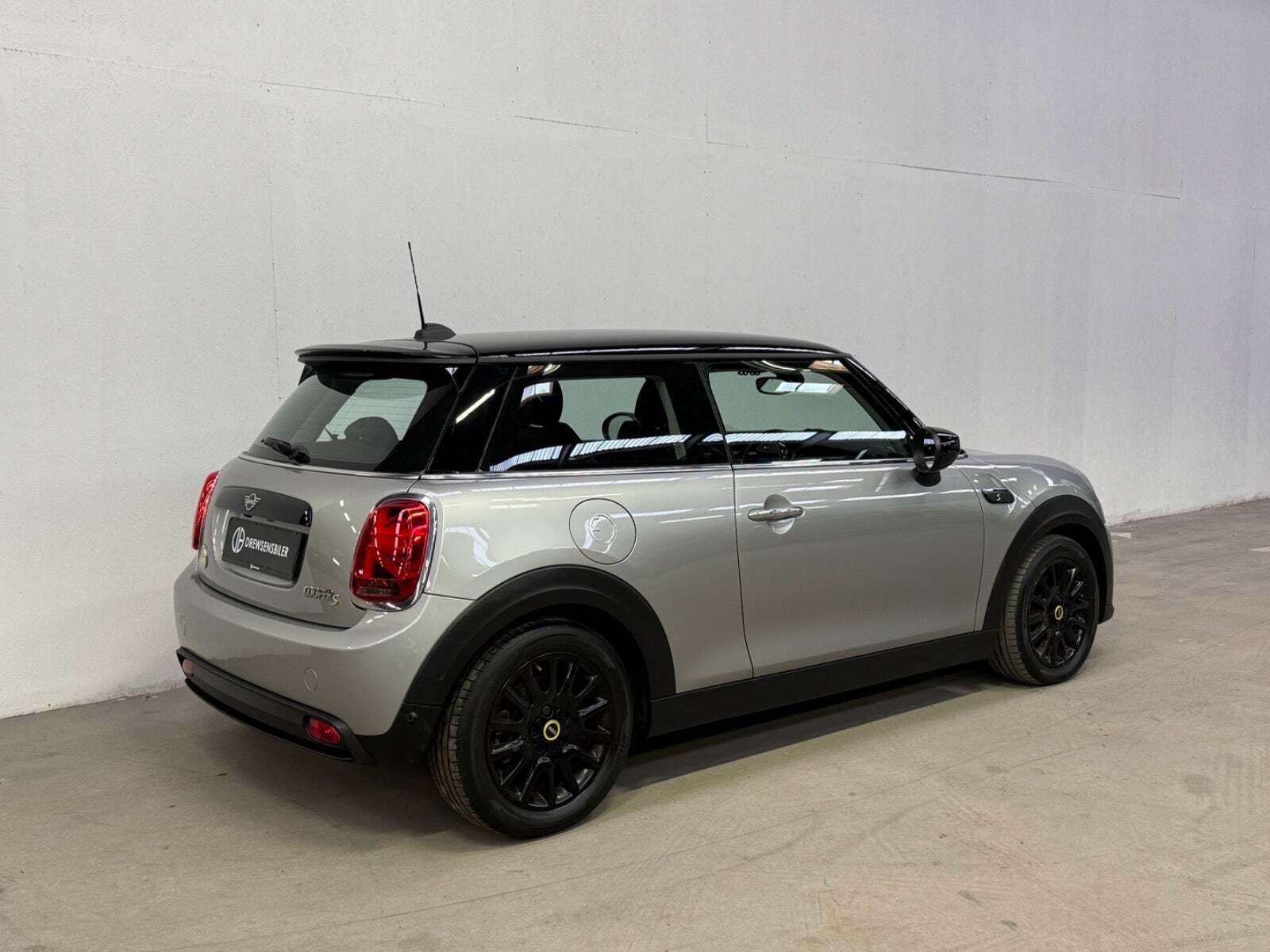 Mini Cooper SE Classic Trim