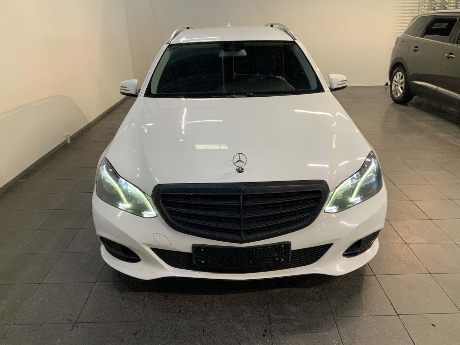 Mercedes E200 2,2 CDi stc. aut.