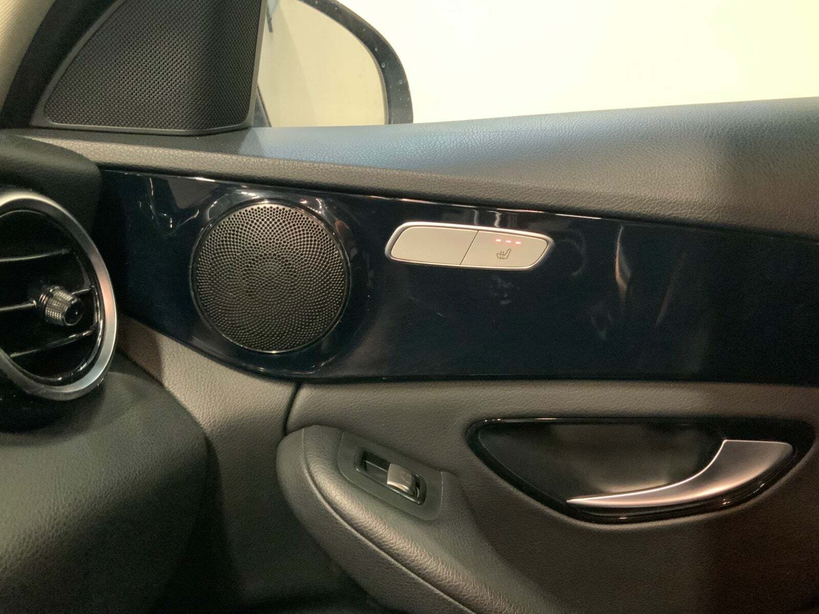 Sort Mercedes C220 d fra 2017