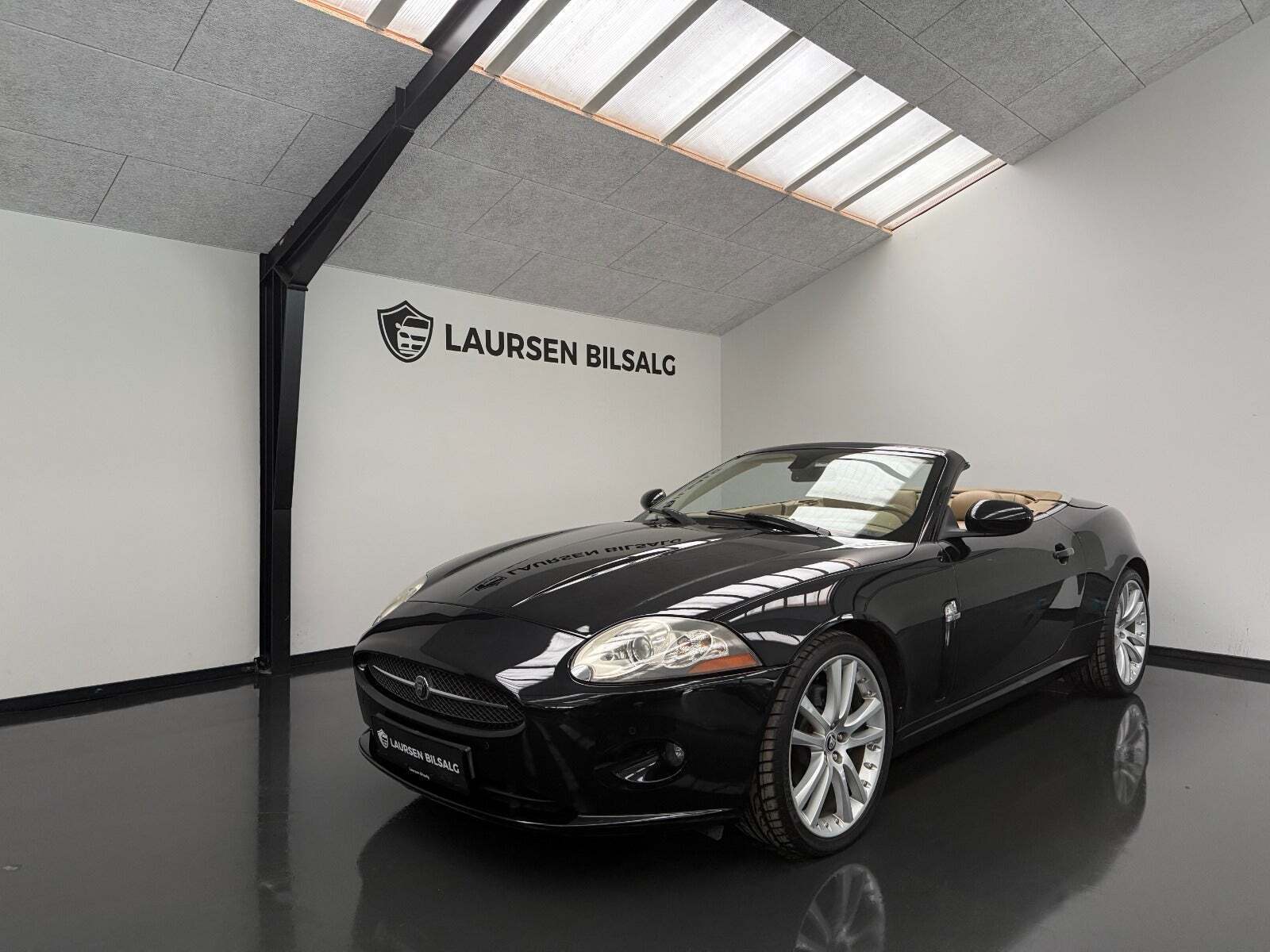 Jaguar XK 4,2 V8 Convertible aut.