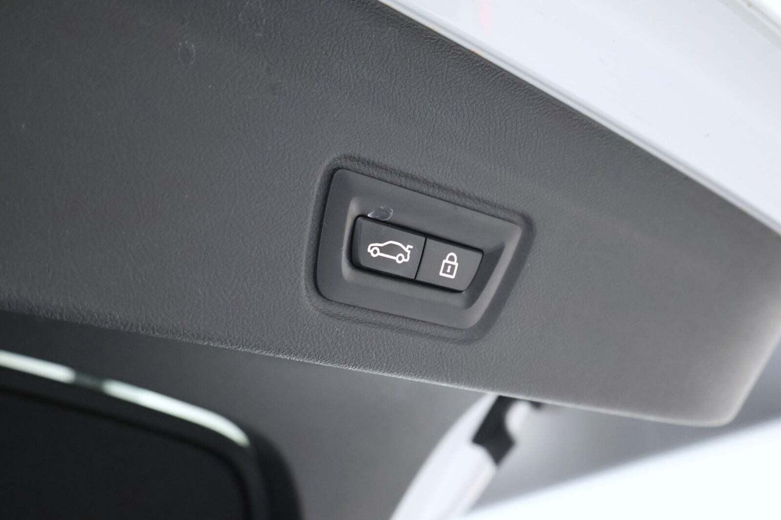 Hvid BMW i4 fra 2022