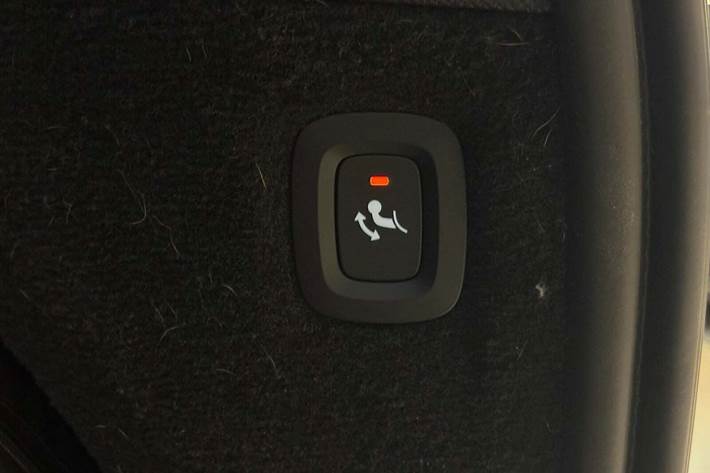 Sort Volvo XC90 fra 2022