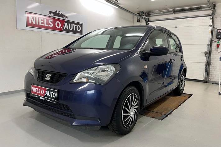 Blå Seat Mii fra 2016 set udefra