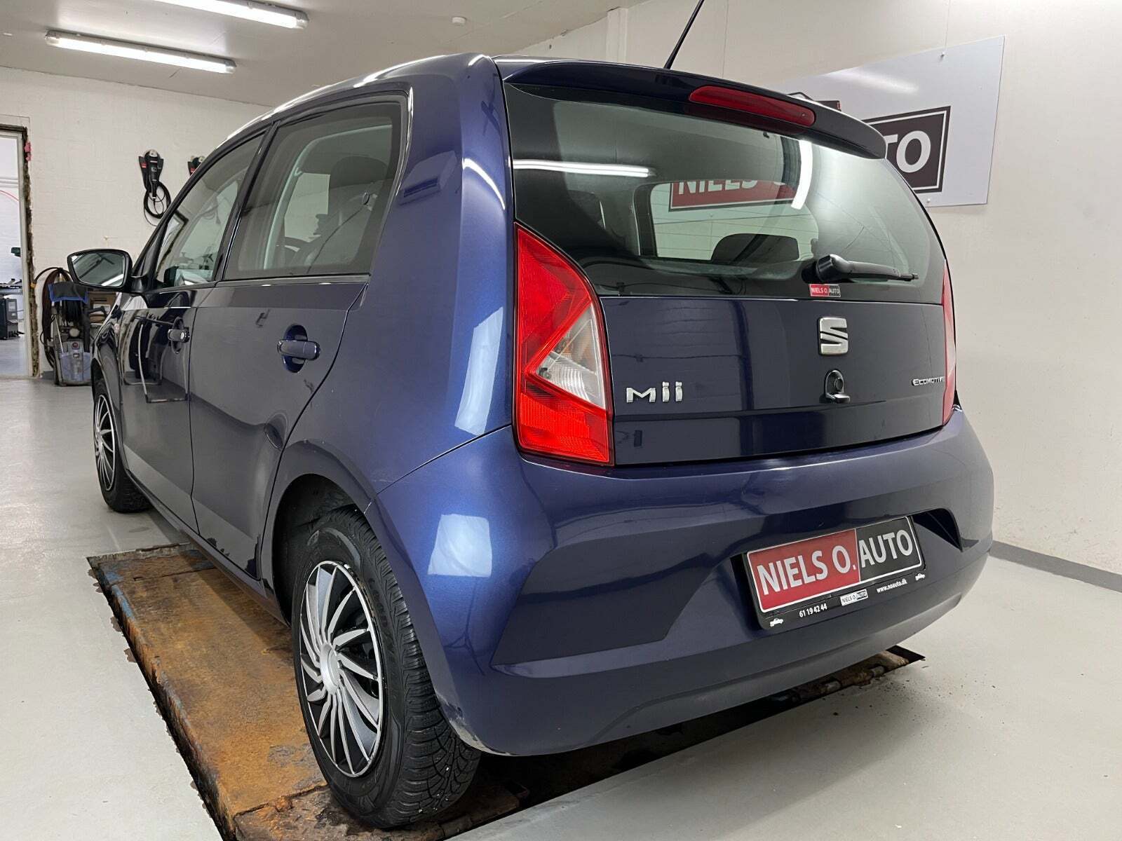 Blå Seat Mii fra 2016