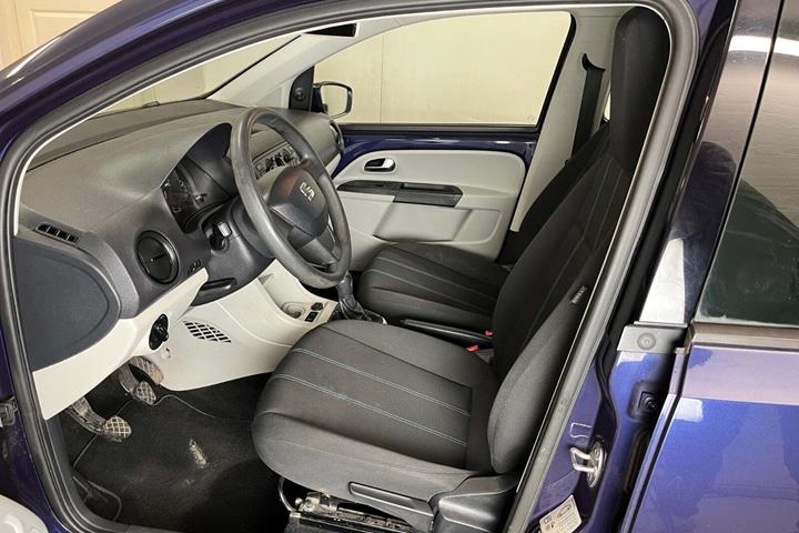 Blå Seat Mii fra 2016