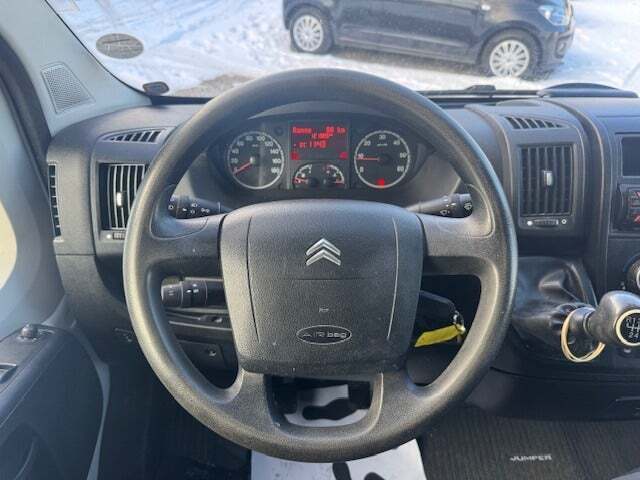 undefined Citroën Jumper 30 fra 2013 set indefra