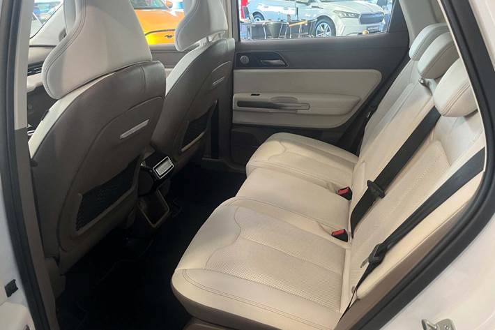 Hvid Aiways U5 fra 2021